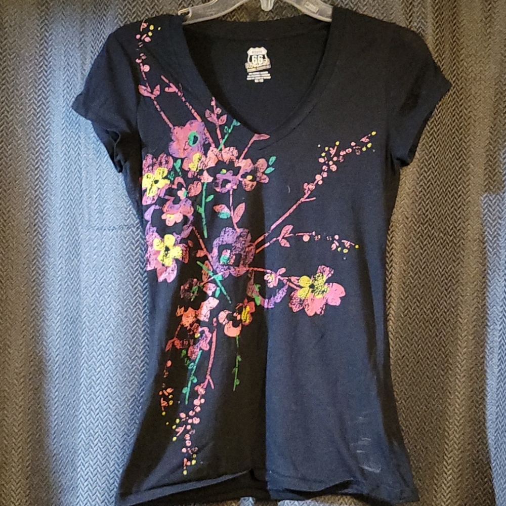 V neck top